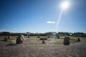 Piedras del Gorsedd en la plaza de Los Primeros Colonos.